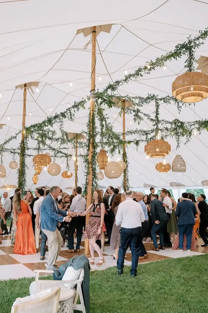 Backyard Wedding Aisle Decor Ideas