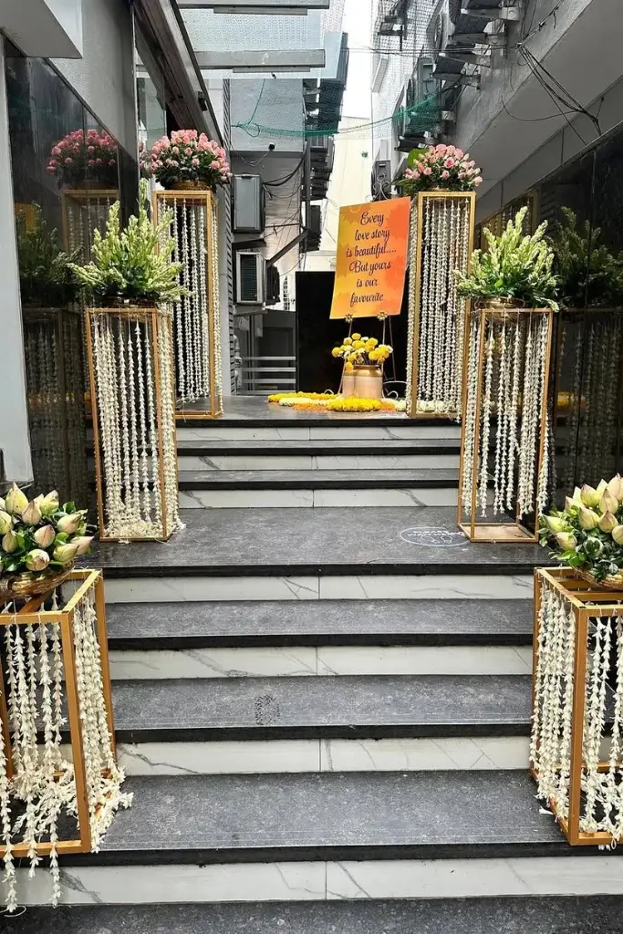 Backyard Wedding Aisle Decor Ideas